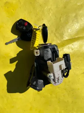 89783-0T010 TOYOTA Venza Ignition Switch Lock Cylinder Keys #3