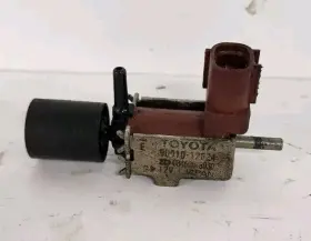 90910-12024 TOYOTA Vacuum Switching Valve 7MGTE Supra