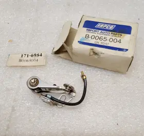 B-0065-004 VOLKSWAGEN Nos Iapco Ignition Point Set
