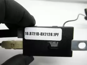 30752169 VOLVO Antenna Amplifier Module C30 #2