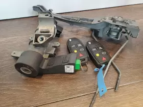 31253385 VOLVO Ignition Lock Switch Immobilizer Keys Kit