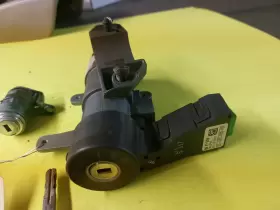 31253392 VOLVO Ignition Lock Cylinder Housing Key Immobilizer #3