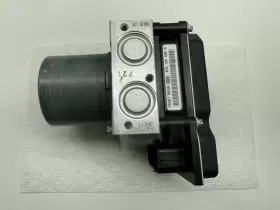 8K0614517EJ VOLVO Abs Anti Lock Brake Pump Module A4 A5 S4 S5 #3
