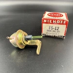 Cpa345 Carburetor Choke Pull Off Ford 5.8l V8 75-76 Econoline Cougar F150 F100. Fixed Price $27.77.