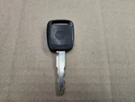 Kl Aftermarket Black & Chrome Ignition Door Key Mz24u Tk40. Fixed Price $10.99.