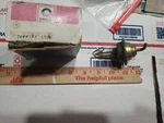 Nos 1973 Chevrolet All W/4bc Choke Pull Off Gm 7040181 350 4v Chevy. Fixed Price $75.00.