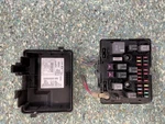 03-07 Chevrolet Gmc Express Van Used 6.6l 15930141 Under Seat Relay Fuse Box. Fixed Price $300.29.