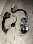 1999-2004 Land Rover Discovery Ii 2 Oem Ignition Switch Driver Door Handle W/key. Fixed Price $199.99.