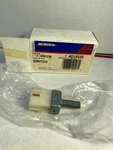(1) Oem Gm Nos 1989-2004 Chevrolet Chevy Tracker Stop Lamp Switch Installed. Fixed Price $11.25.