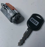 2000-2003 Mercury Sable Ignition Cylinder W/ 1 Key Xl24-11a127-aa Oem. Fixed Price $40.72.