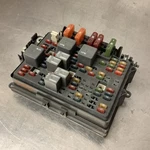 2000-2002 Chevy Silverado Engine Fuse Box 15328806. Fixed Price $69.95.