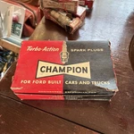 Nos Champion F14y Box Of 10 Sparks Plug Ford Edge Thunderbird Comet Falcon Vtg. Fixed Price $100.00.