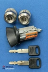 1999-2007 Ford F250-f550 Ignition Cylinder & 2 Door Locks With Key Original. Fixed Price $65.00.
