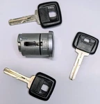 Oem Ignition Lock Cylinder Volvo 92-97 (9133364). Fixed Price $325.00.