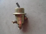 Mercedes Benz 190 Fuel Pressure Regulator Bosch 0438161001 / 438 161 001 Oem. Fixed Price $80.00.